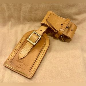 Louis Vuitton Vachetta Luggage Tag And Poignet Set